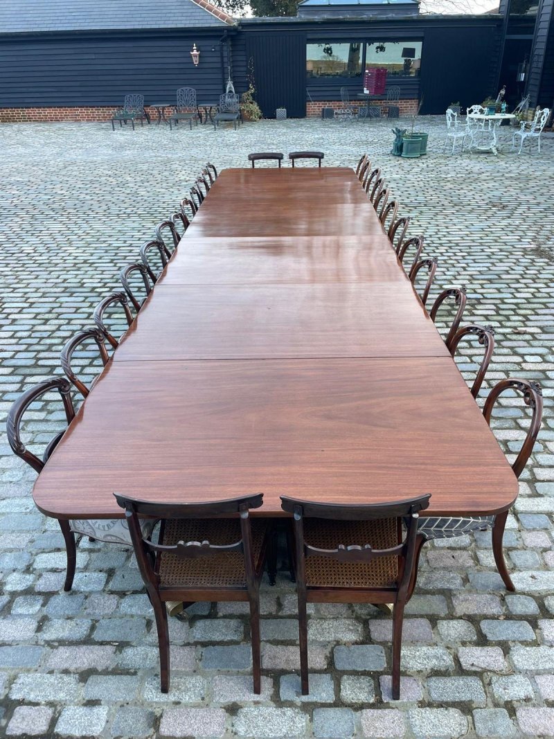 Rare 28 Seater 6 Pilar Antique George III Quality Mahogany Dining Table 72 x 161 x 609 cm - Image 5